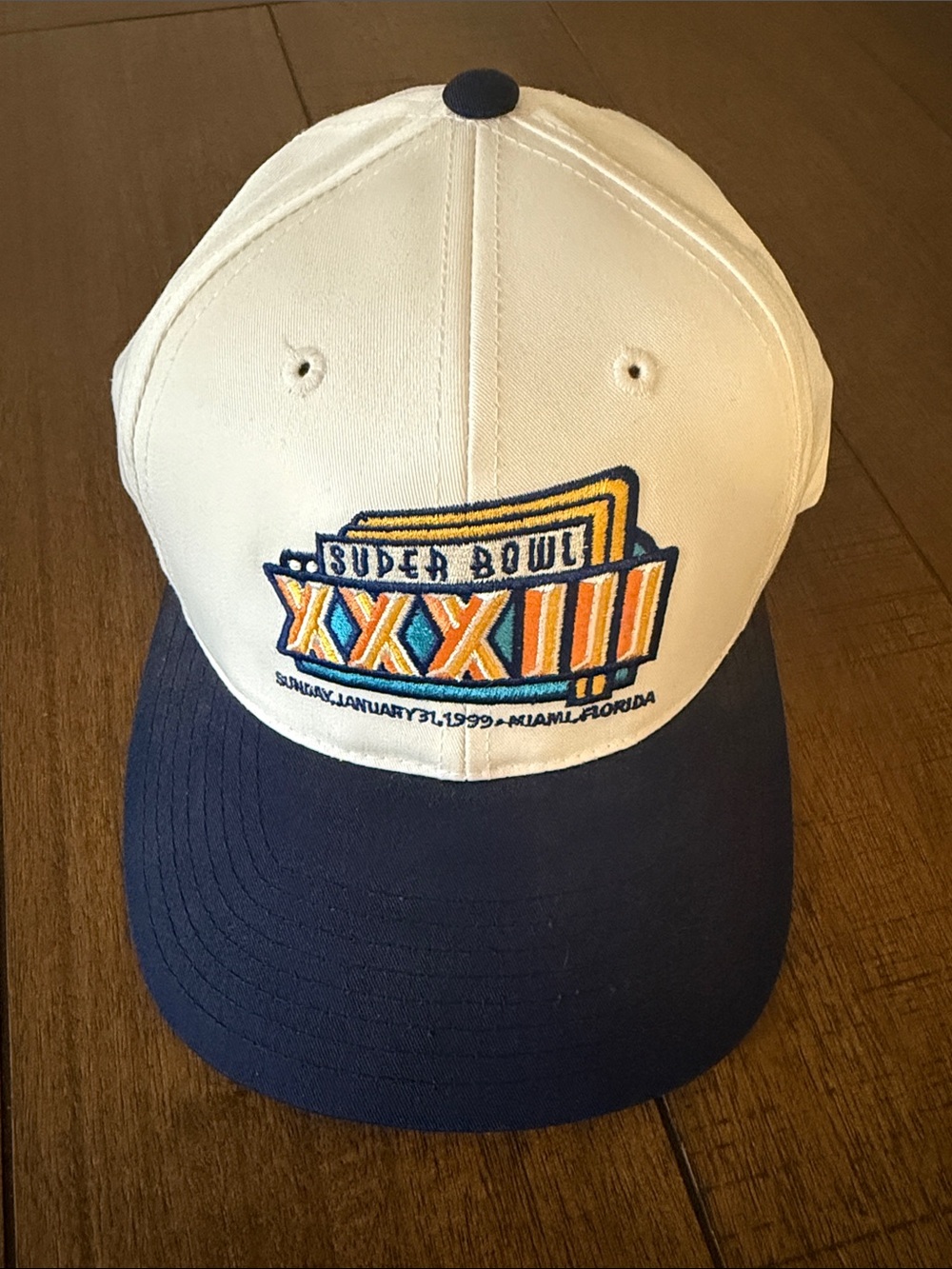 Super Bowl XXXlll Miami like new hat